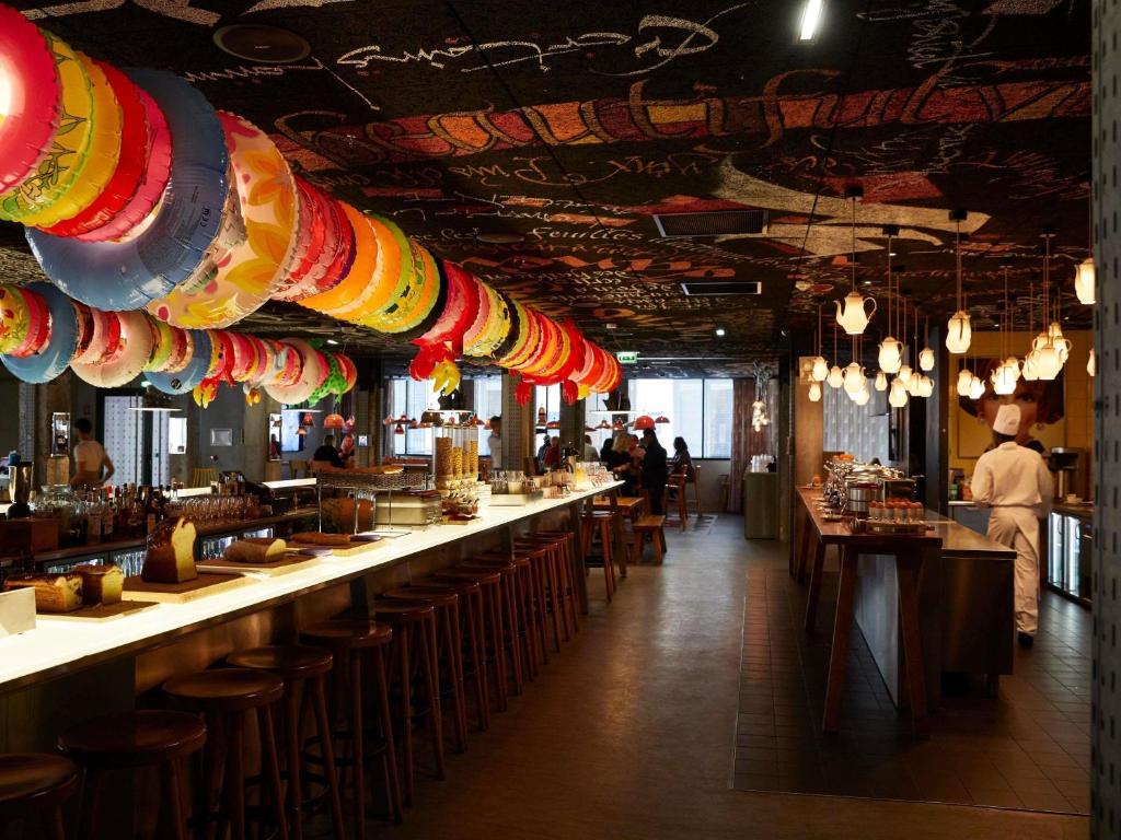 Bar/lounge