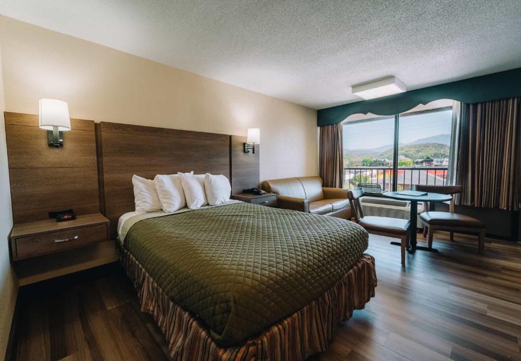 Riverside Motor Lodge - Pigeon Forge