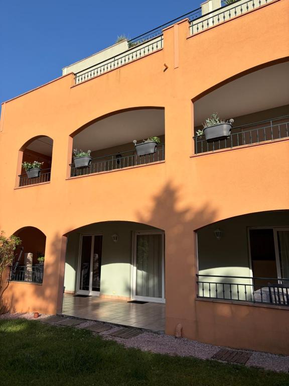 Appartement provençal avec jardin, piscines & tennis - 4