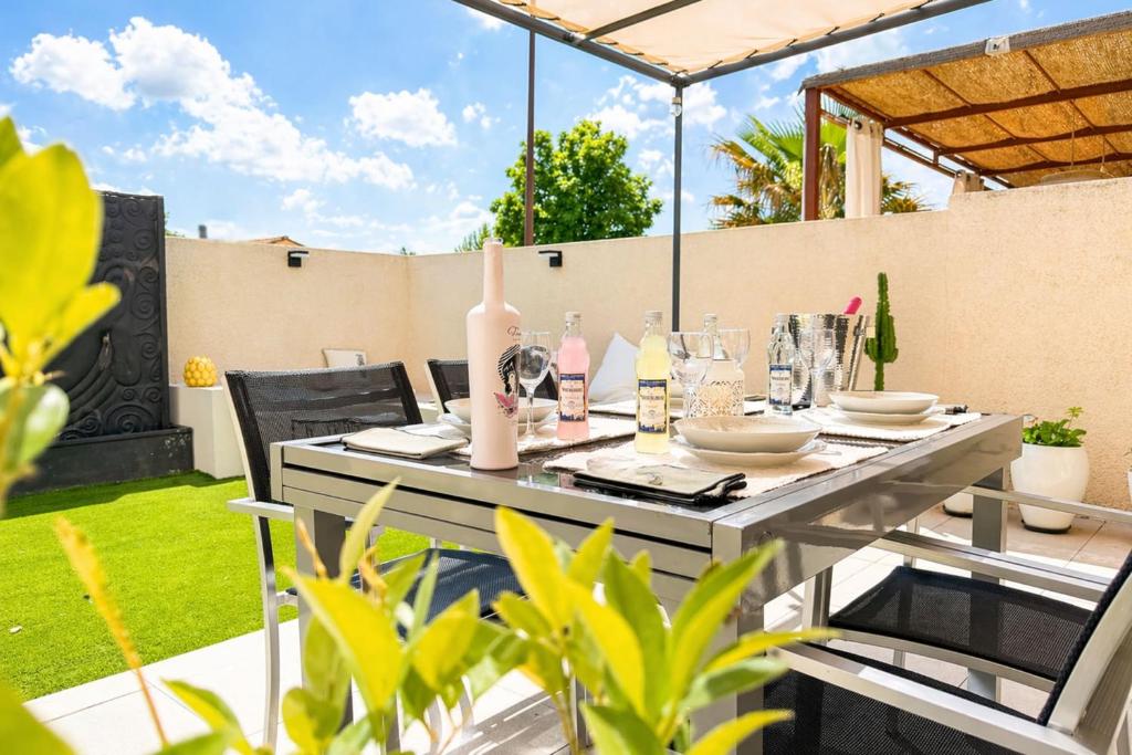 Villa CAROLINA - Jardin privé et confort proche du centre ville - 3