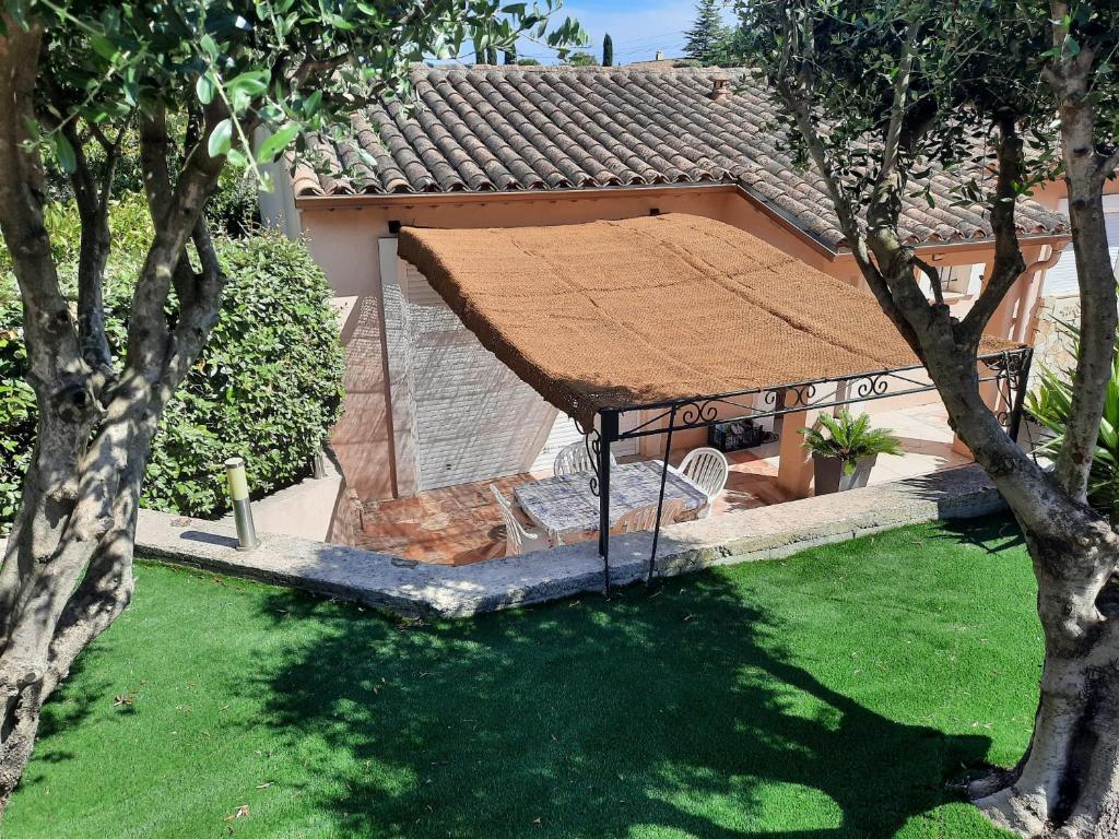 Villa Madysan climatisée St Aygulf, piscine privée, proche de la mer - 4