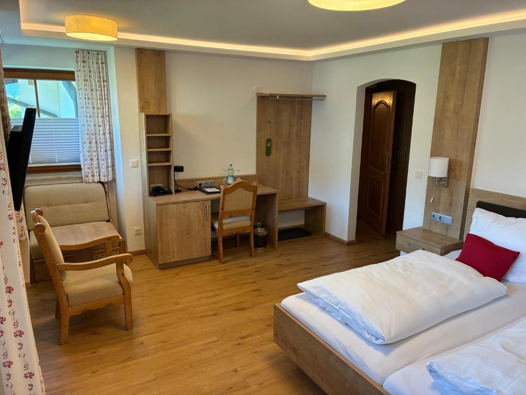 Hotel Georgenhof - 2