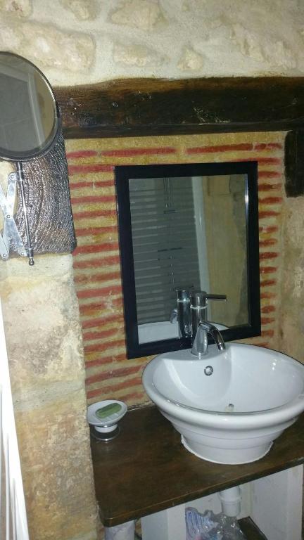 Medieval House In Historic Center - 4