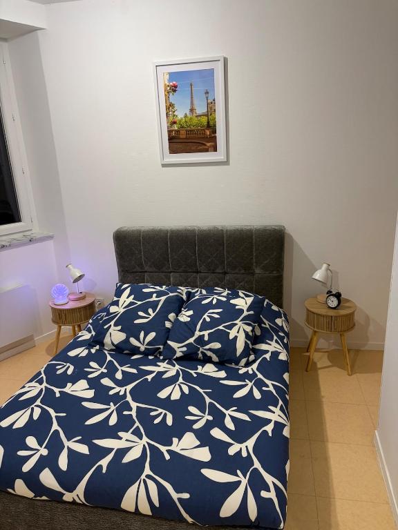 Charming renovated one bedroom apartment Up to 4 people - 2
