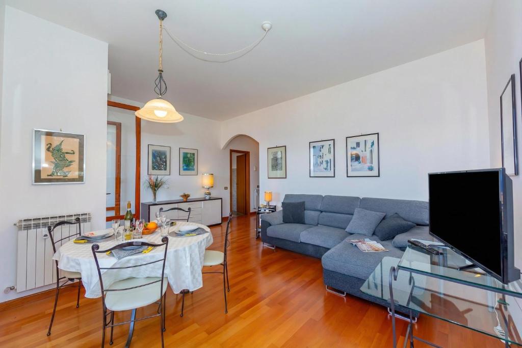 La Rosa Dei Venti Lake View Terrace - Happy Rentals - 4