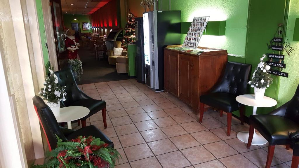 Hotel Dupuis photo