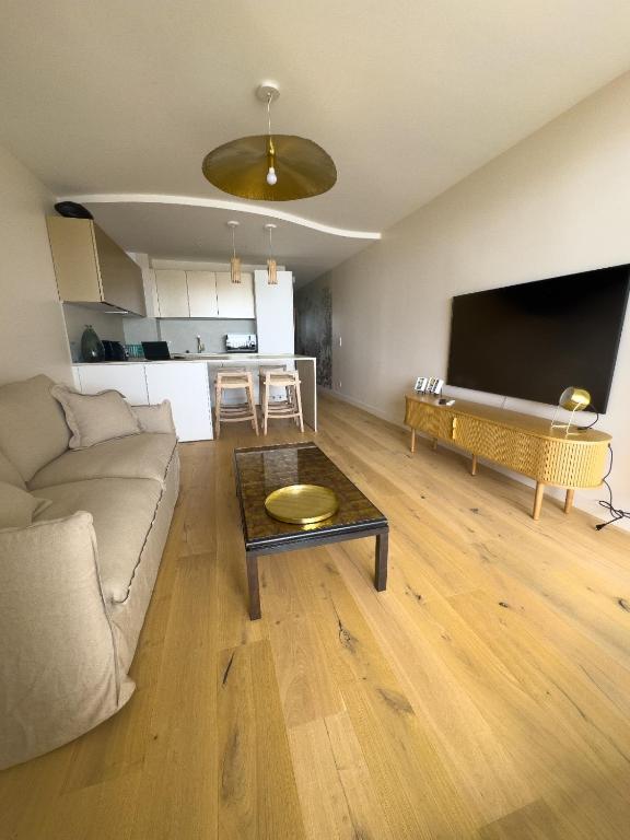 Appartement luxueux vue panoramique mer - 2
