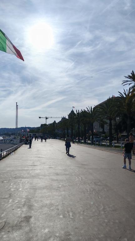 Nice Waterfront - 2