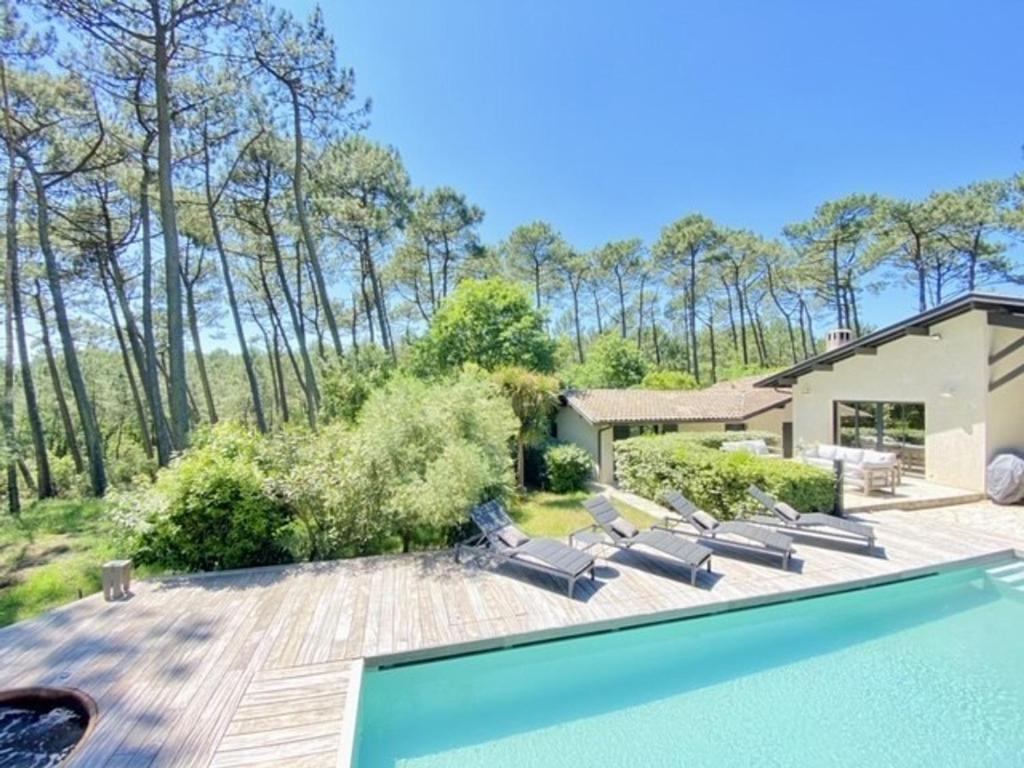 Villa vue lac avec piscine - 12 pers. - FR-1-877-58 - 2