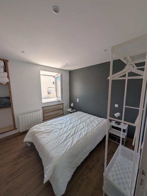 Appartement Daday- centre Bourg- 4-6 couchages - 2