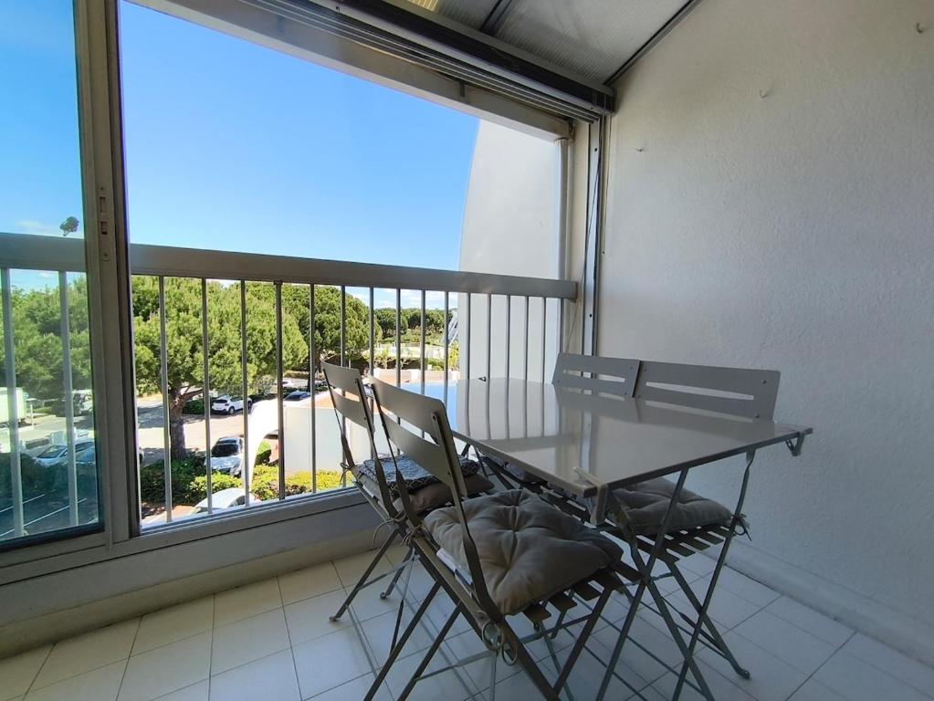 Studio cabine, Plage à 5 min, loggia et parking - 1