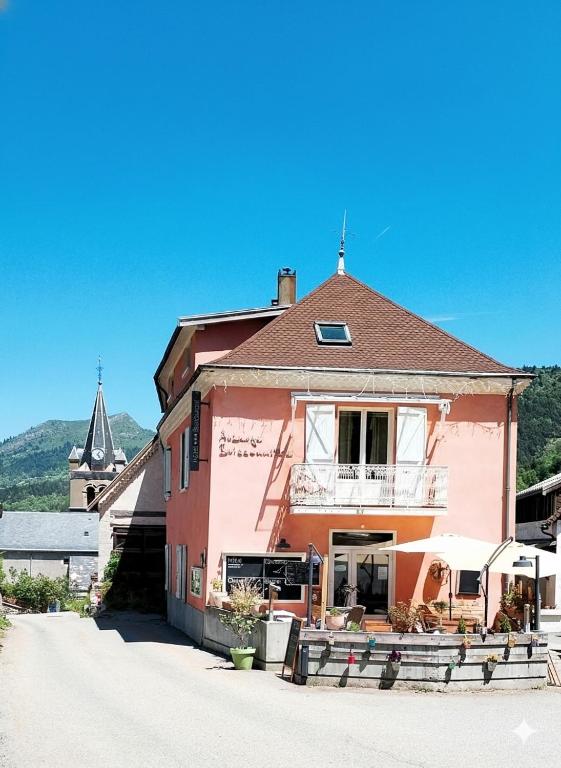 Auberge Buissonniere - 5
