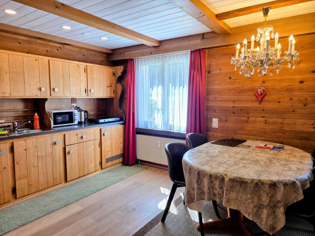 MOM - Alpine Boutique Apartments, Romantica, near Grindelwald Terminal - 5