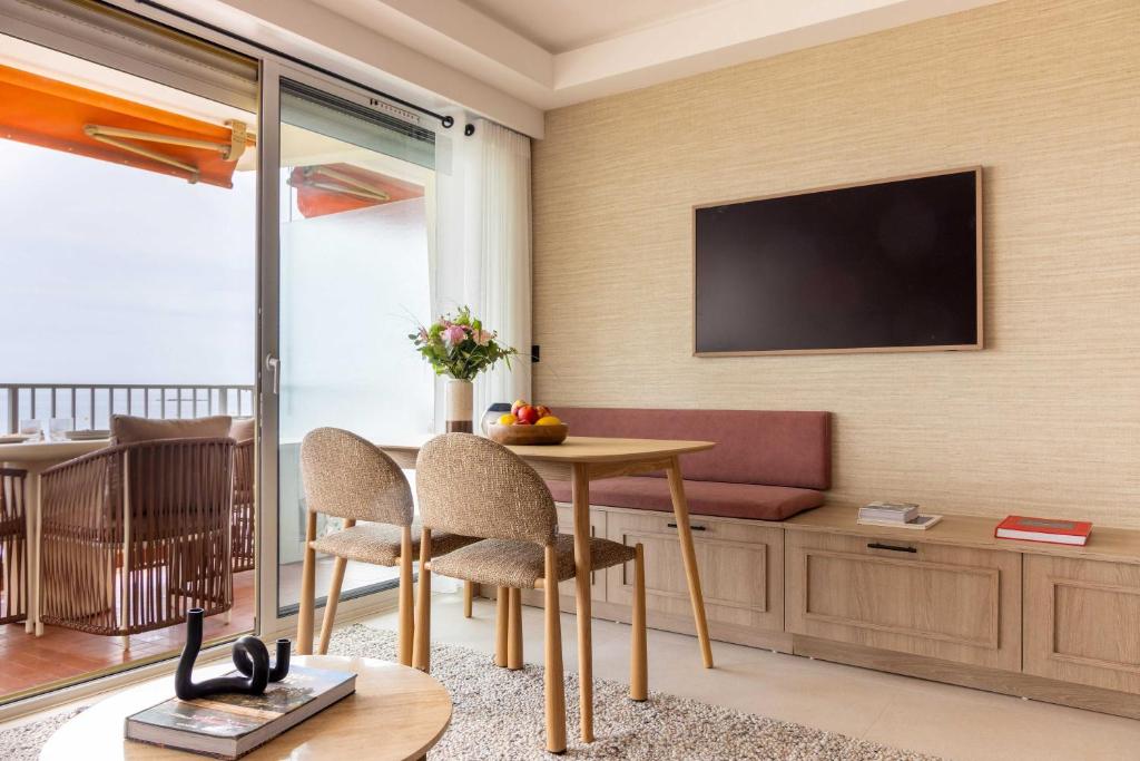 1BDR 4P flat with stunning sea views - 3