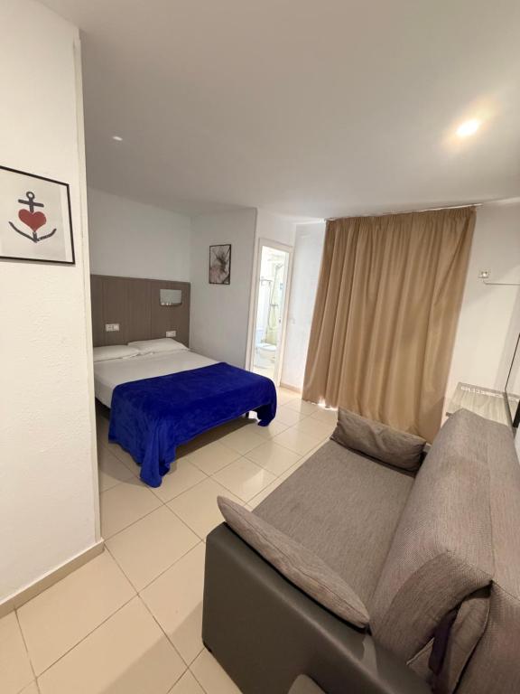 Hotel Niza - 4
