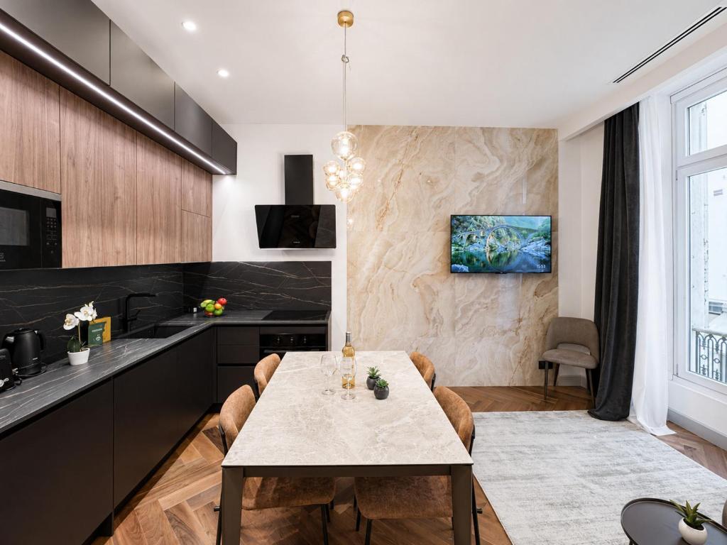 OYA urban chic centre Cannes - 3