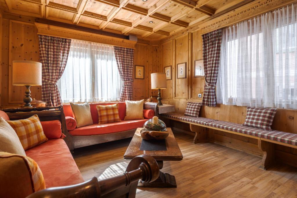 Hotel Alpina - 5