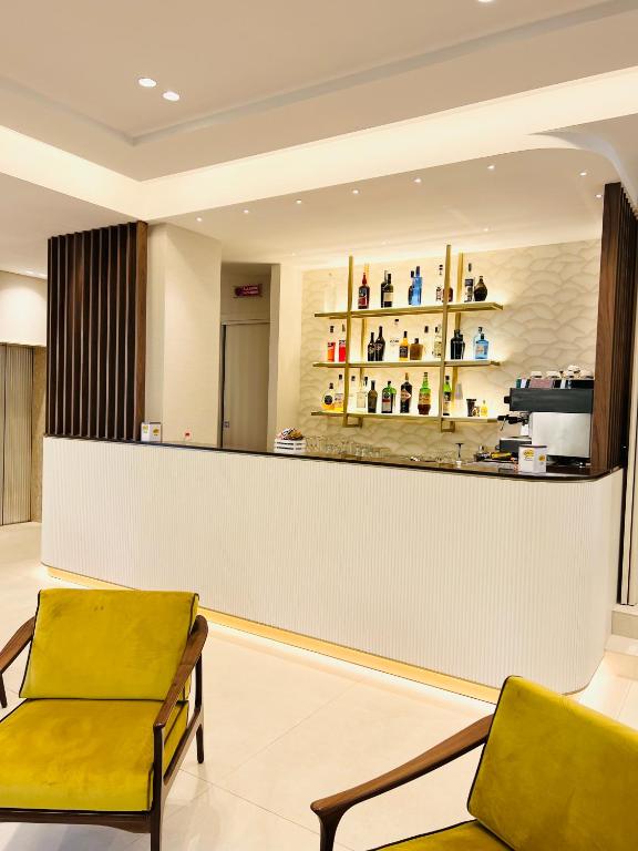 Hotel Saint Tropez - 4
