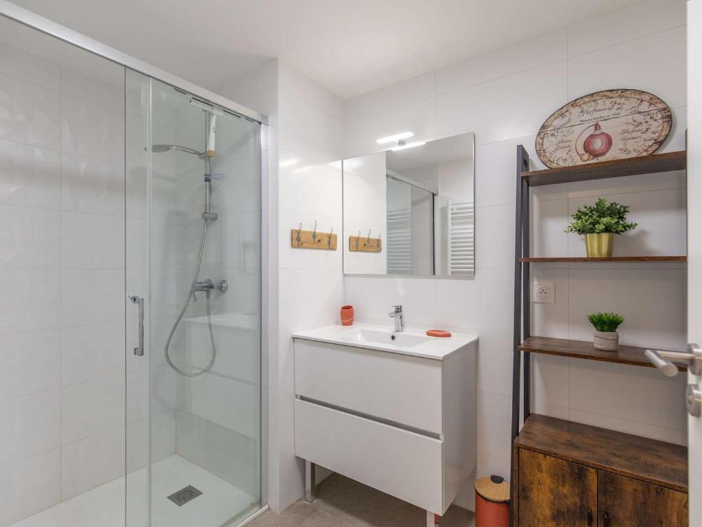 Appartement T3, terrasse, parking, animaux acceptés, proche télécabine et centre de Cauterets - FR-1-401-305 - 5