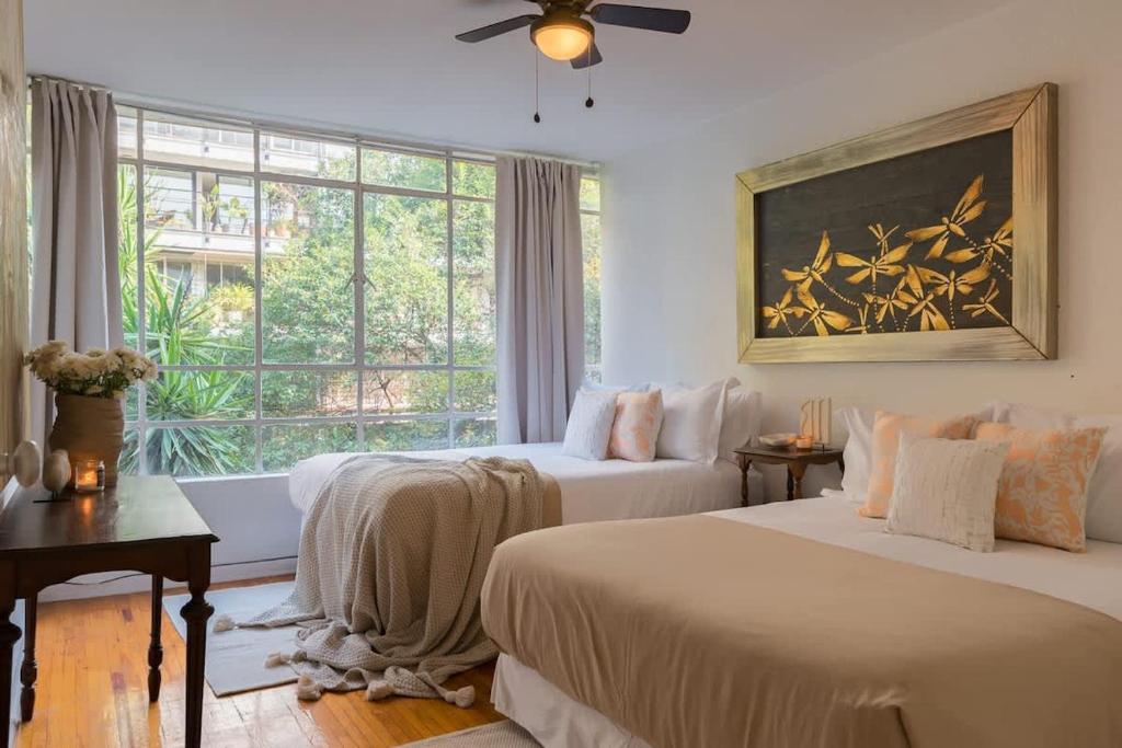 Location- Design & Comfort Fully equipped - 5