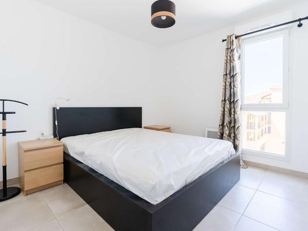 Appartement T3 Climatisé avec WIFI, Balcon et Parking à 300m de la Plage - Narbonne Plage - FR-1-409-255 - 4