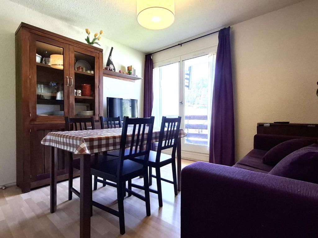 Appartement cosy 3 pièces pour 4 personnes avec balcon près des pistes - FR-1-592-30 - 2