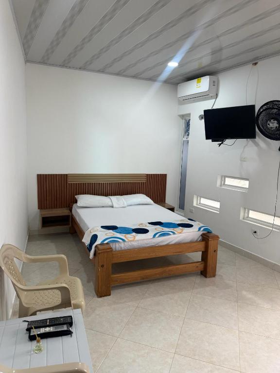 WARI RUNA HOSTAl - 1
