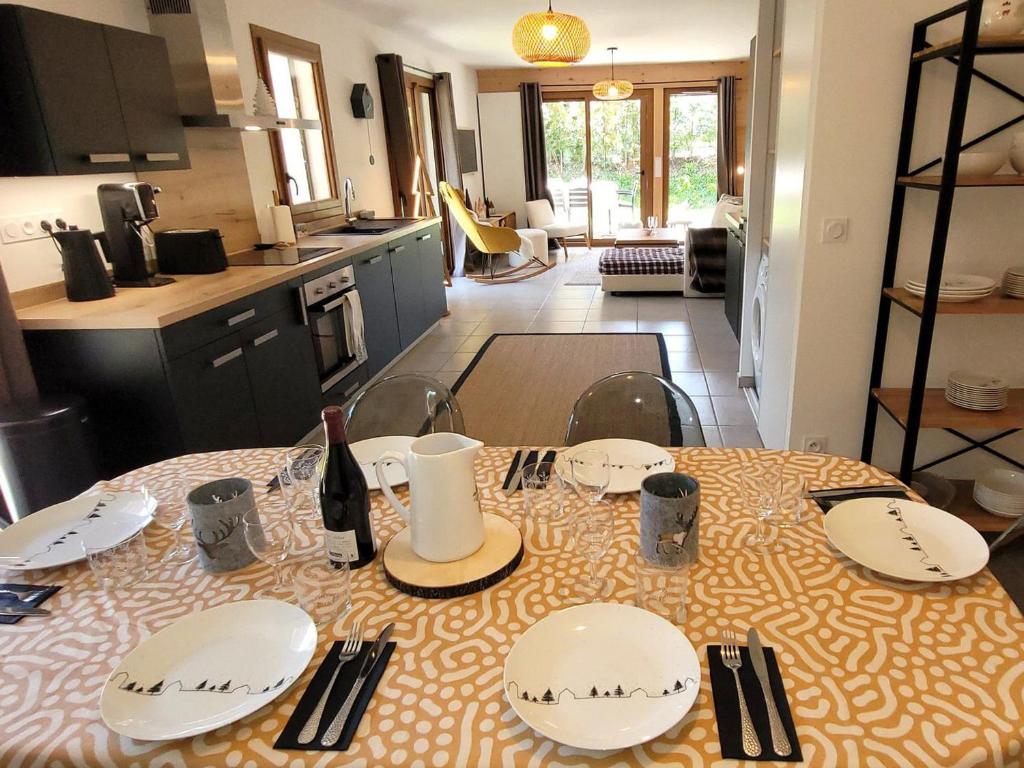Appartement spacieux avec jardin - FR-1-598-63 - 1