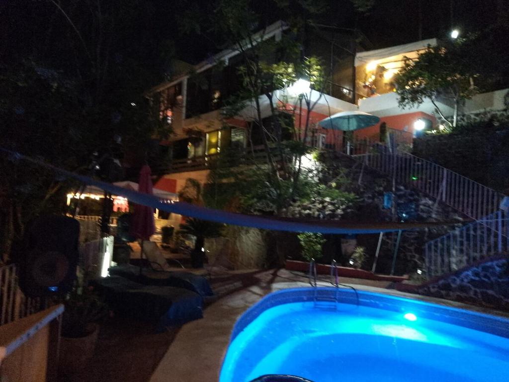 The Aviator's Shelter in Cuerna - 4