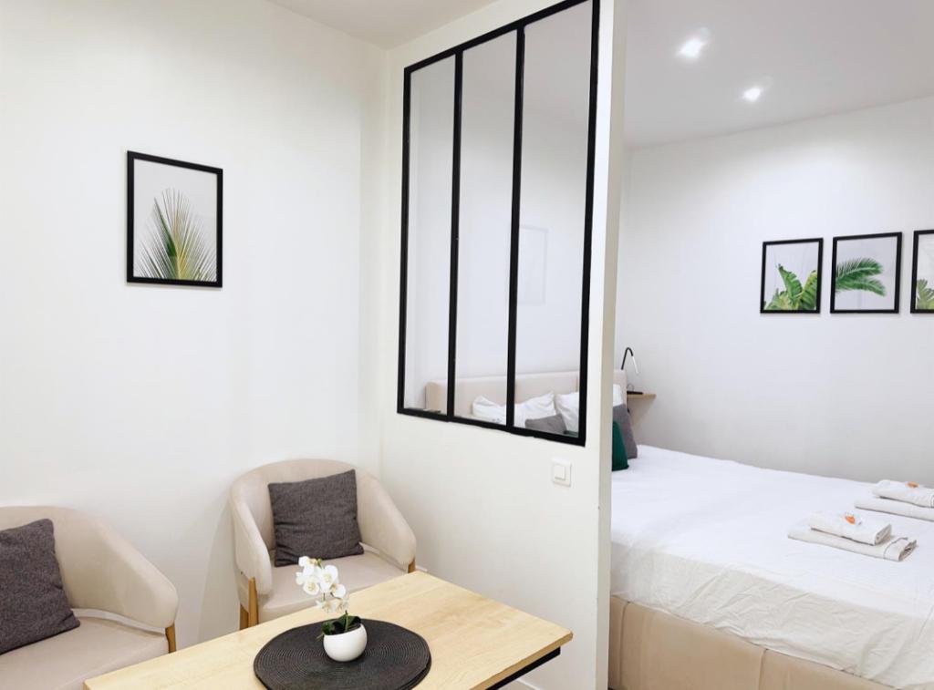 Studio Ponthieu sur Champs Elysées - calme & design - 1