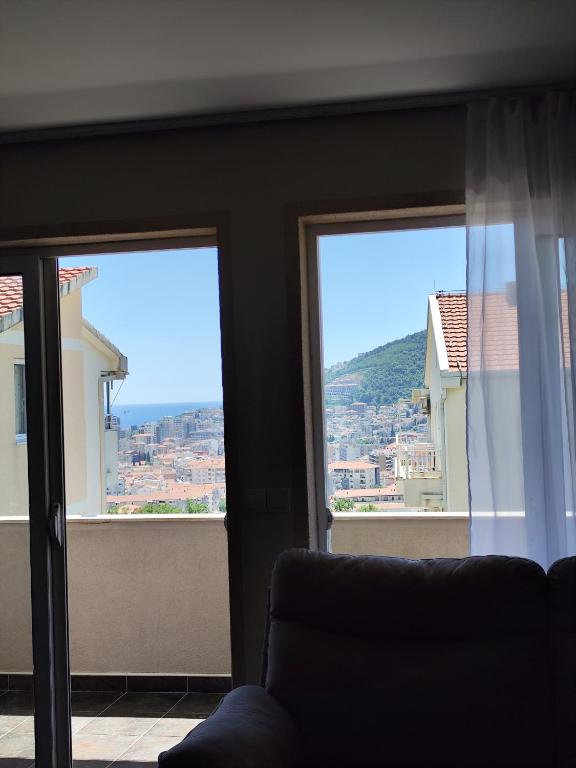 B&V Comfort Apartment Free Parking & Sea View - 4