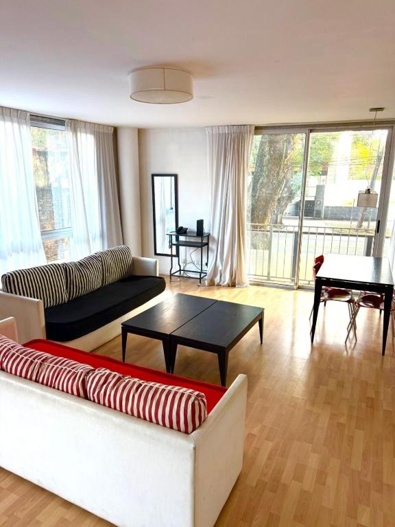 Departamento en Av Libertador con vista a la avenida - 3