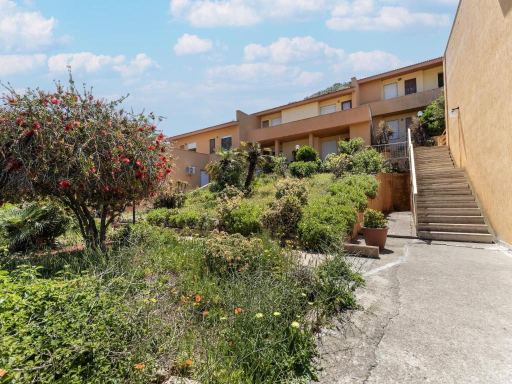 Terrace with sea view, parking space, air conditioning - 1