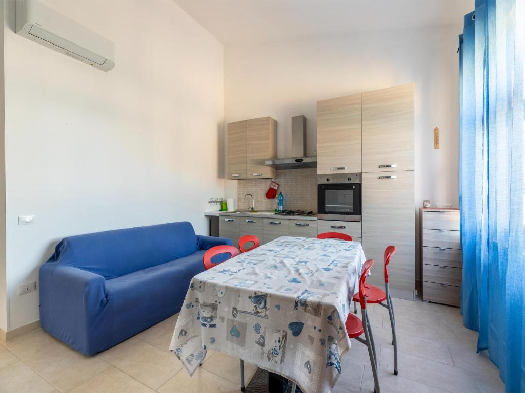 Terrace with sea view, parking space, air conditioning - 2