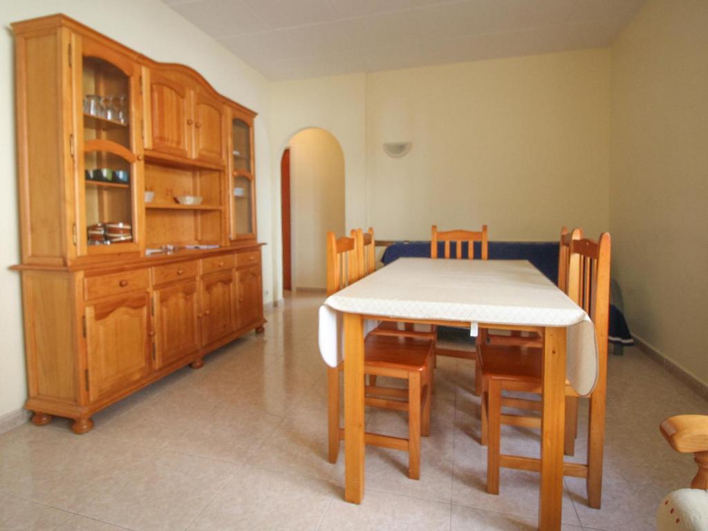 Apartamento acogedor a 100m de la playa en Llançà, con WiFi y renovado - ES-228-4 - 1
