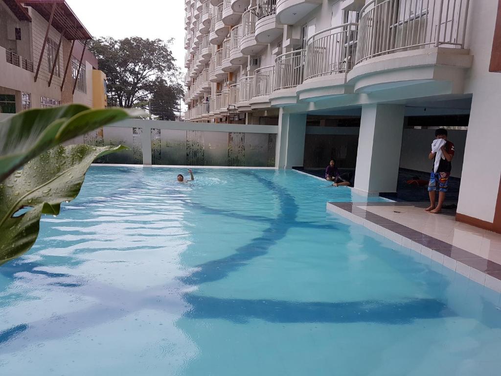 Tagaytay Modern Minimalistic Condo photo