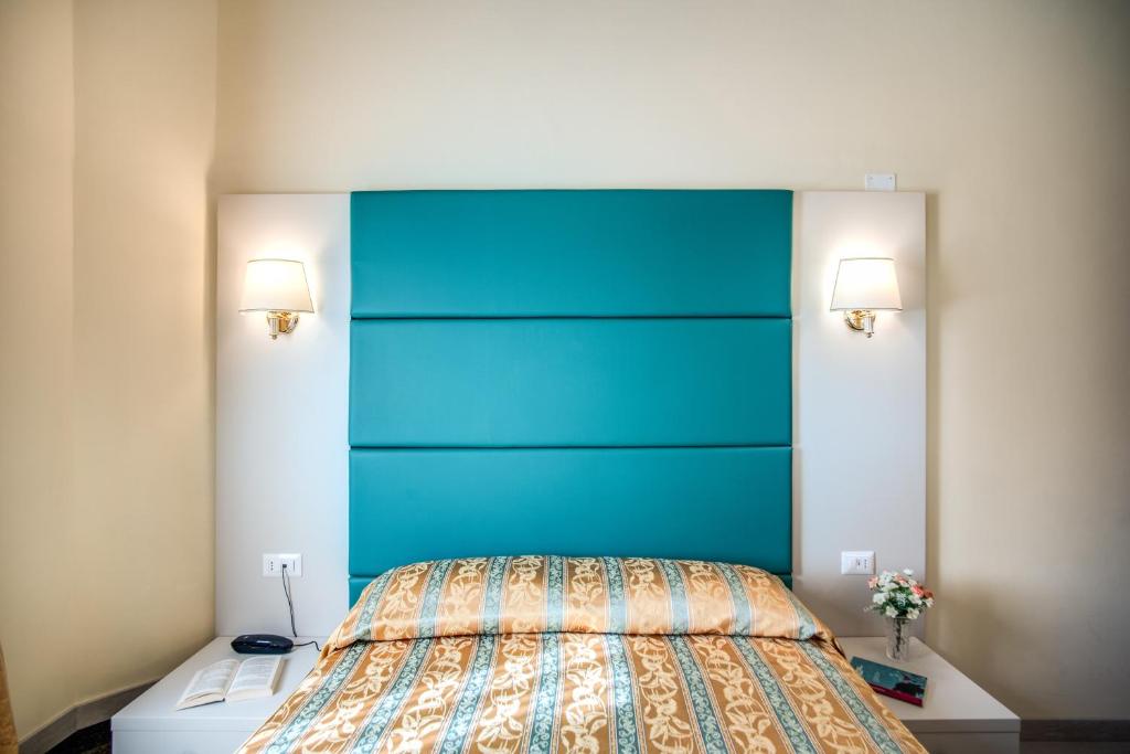 Hotel Labelle - 3