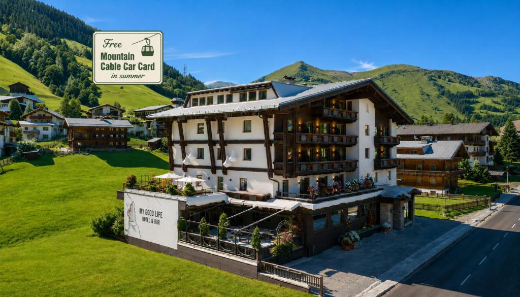 MyGoodLife Hotel & Bar - 2
