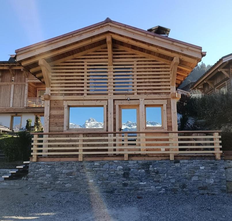 Chalet de Capucine avec jacuzzi et magnifique vue - 3