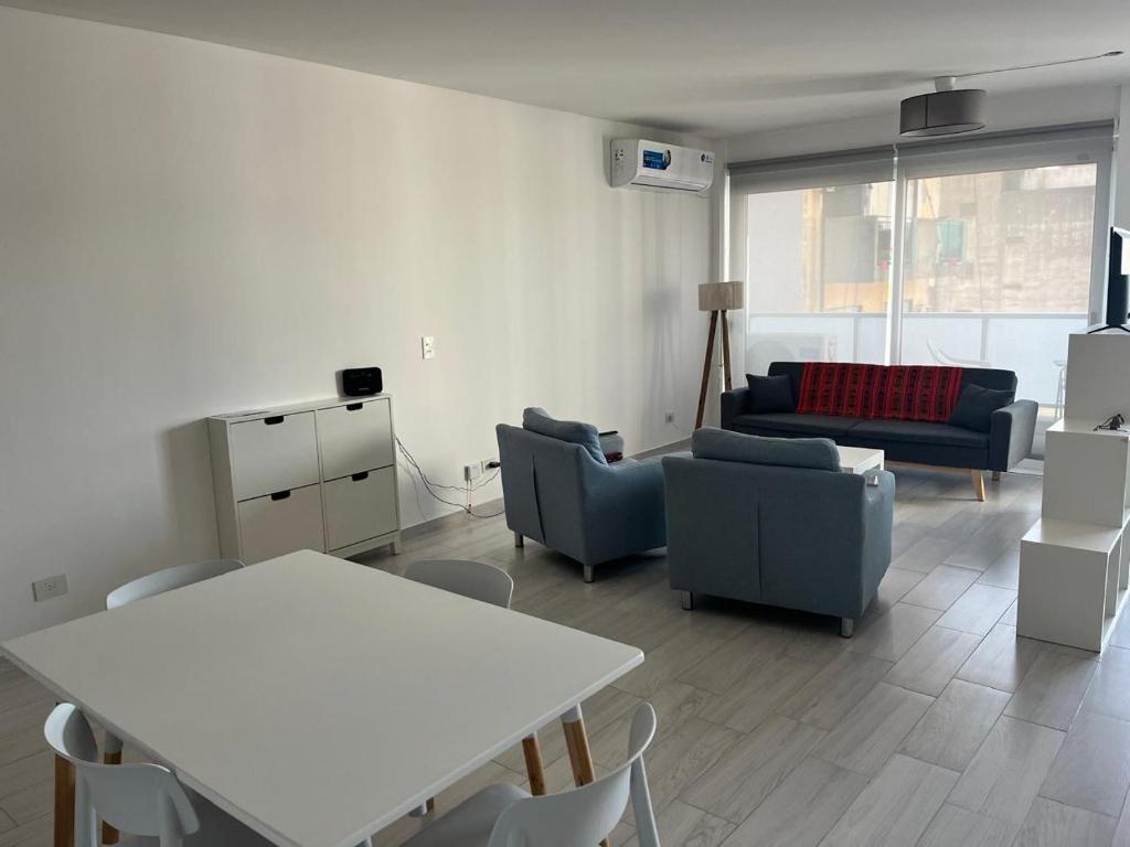 Studio full equipped super bien ubicado en Retiro - 3