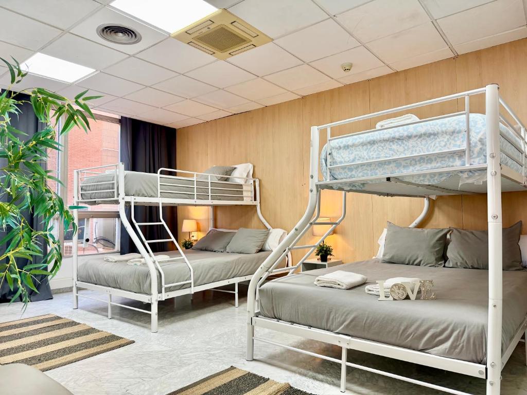Boutique apartment in the center of Malaga, ideal for groups by Turivida - 5