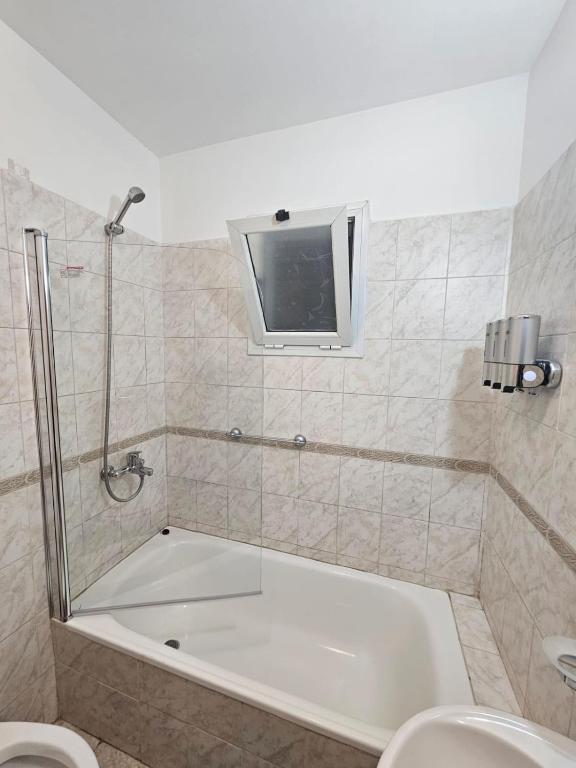 Beautiful studio apartment 400 meters from the beach - 5
