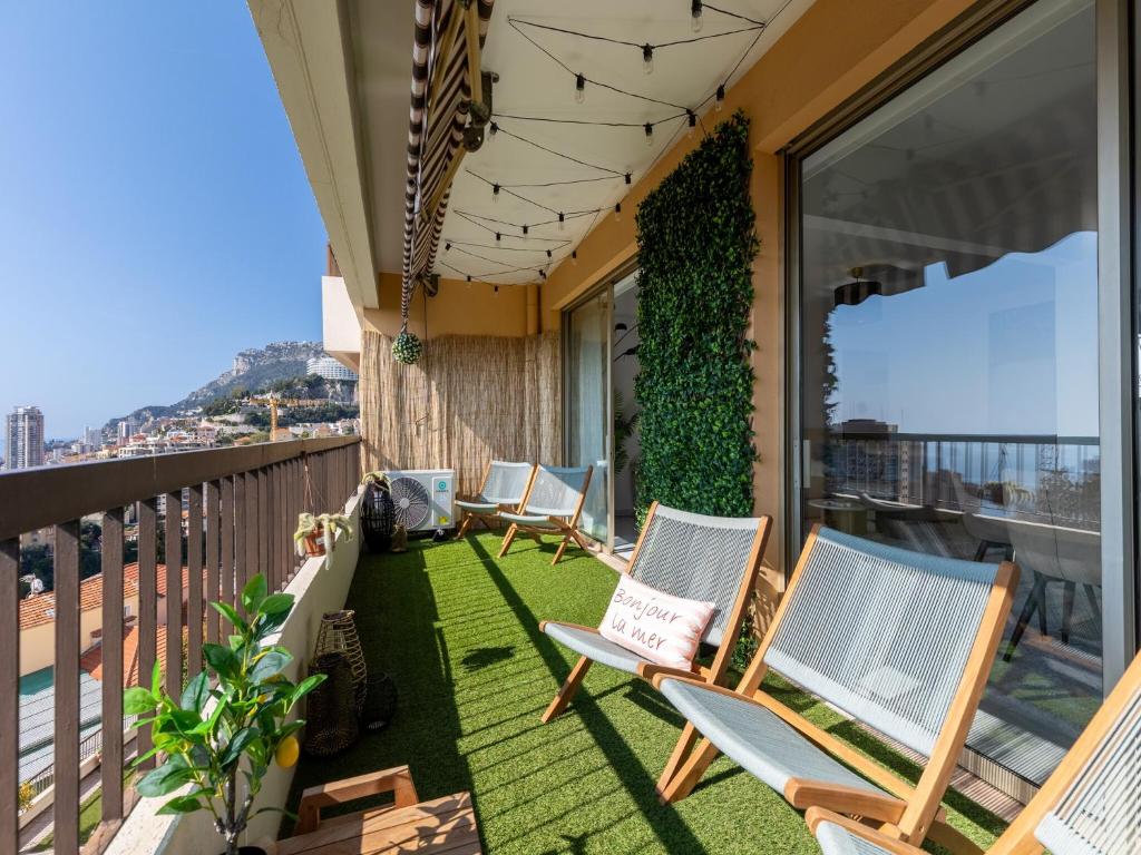 MC Riviera modern apartment with stunning sea view and terrace near Monaco - 5