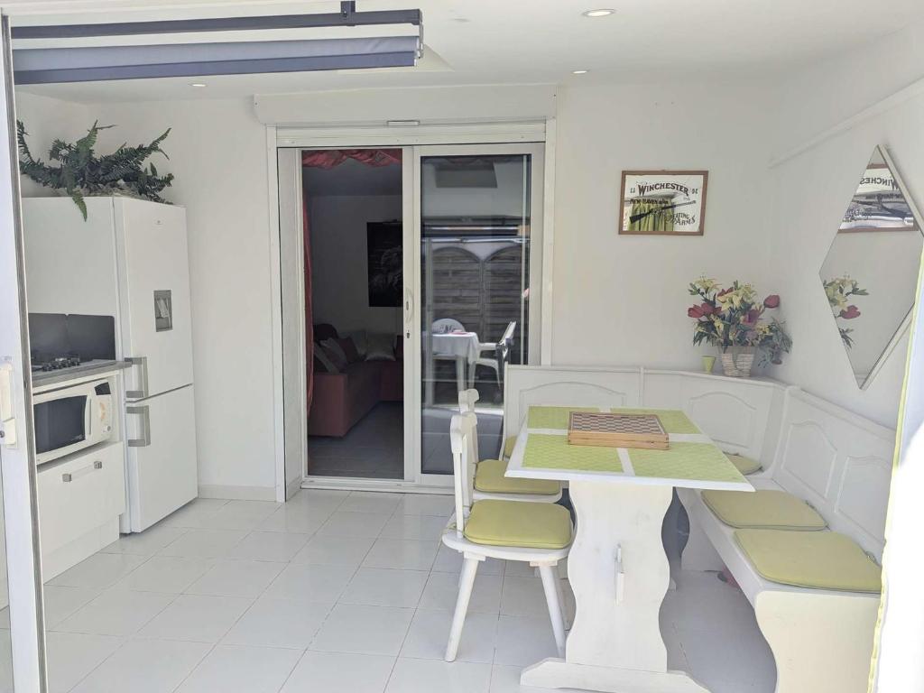 Duplex 6 pers., clim, proche plage, piscine incluse - FR-1-387-238 - 4