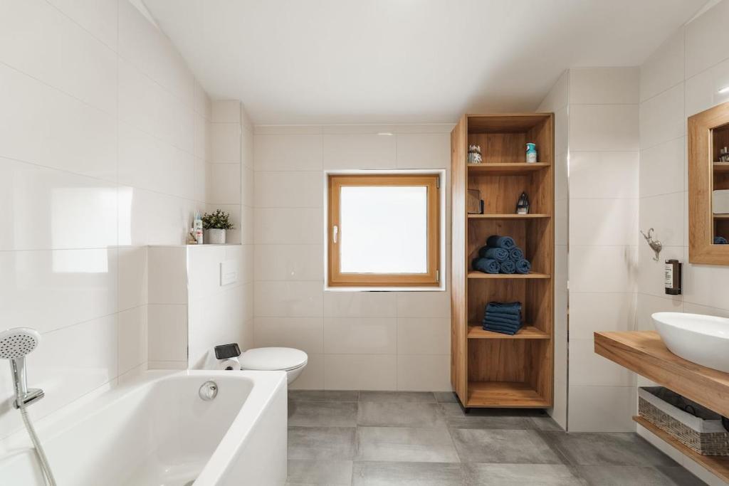 Chalet Kuhglockerl mit Pool, Whirlpool & Sauna für 8 - 5