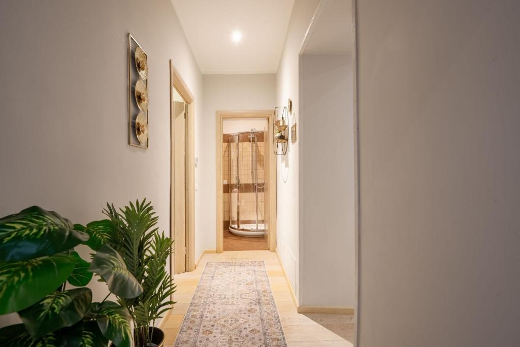 DnG House - Vatican 80 square - 3