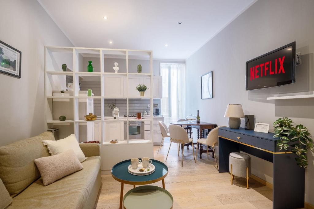 DnG House - Vatican 80 square - 1