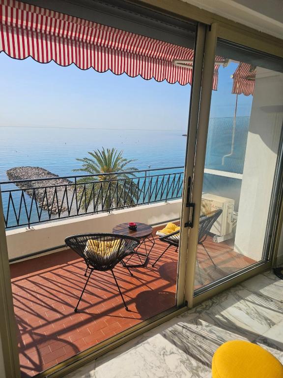 Waterfront accommodation in Roquebrune-Cap-Martin - 5