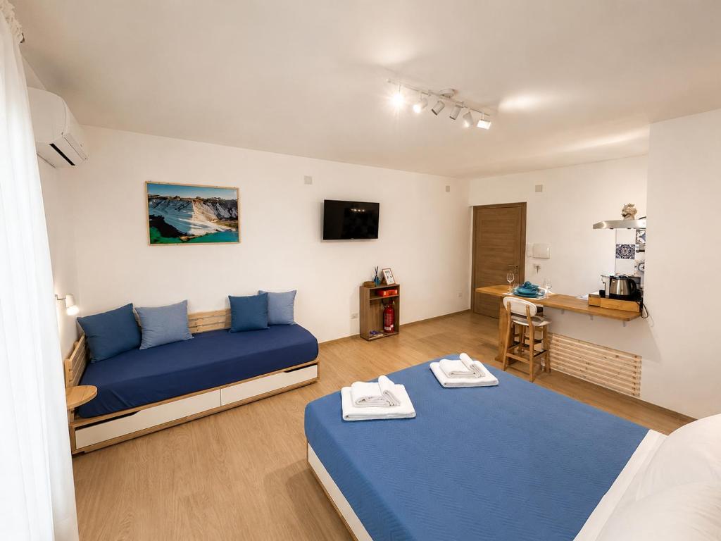 Porto Empedocle Mediterranean Apartment - 5
