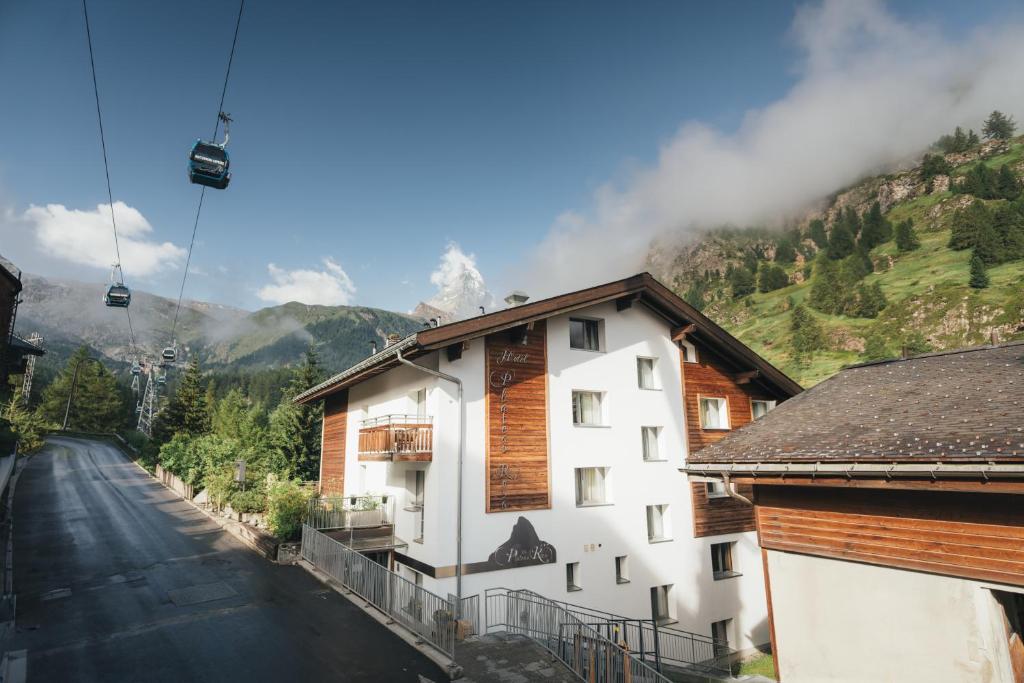 Hotel Plateau Rosa - 4